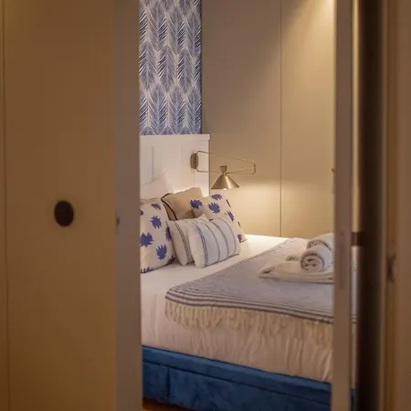 Charming Blue Oporto